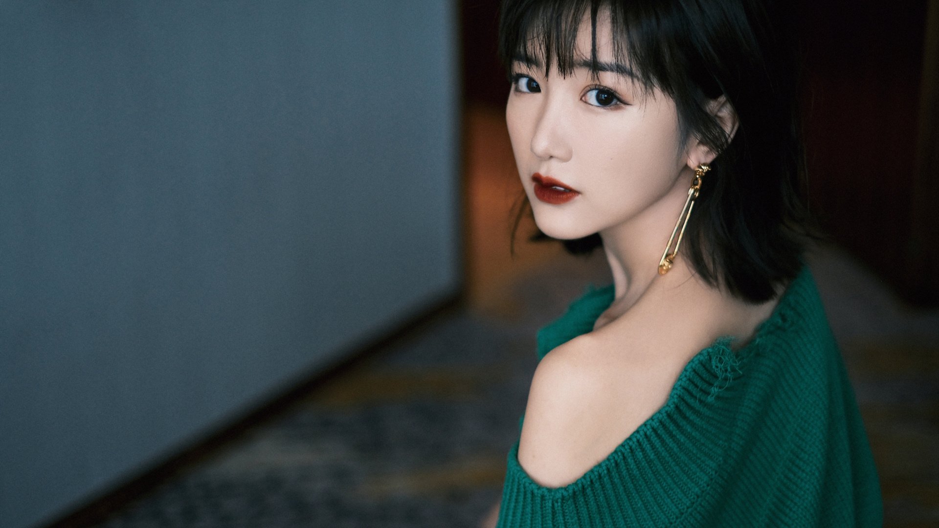 fb体育官网入口-篮球明星拼尽全力争夺国际赛事冠军，著名篮球明星