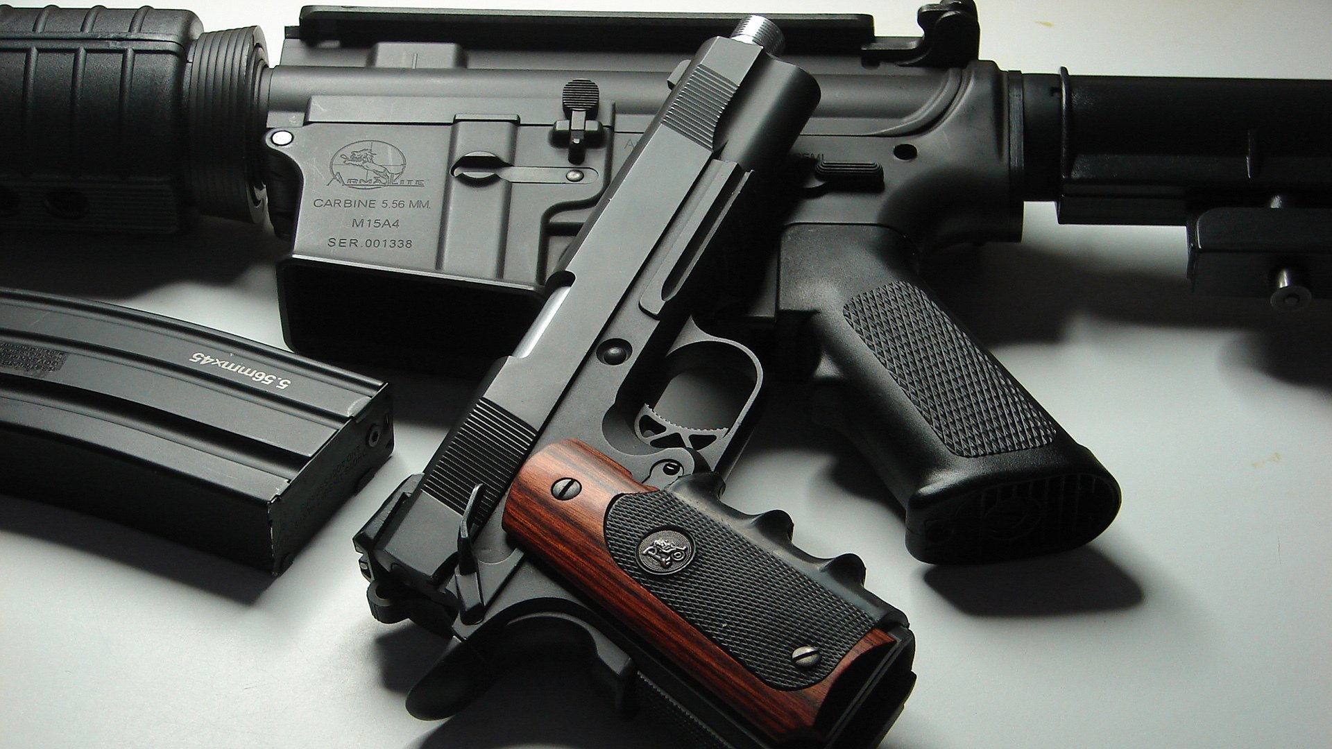 fb体育官网-巴萨以技术优势统治比赛中轴线，巴萨顶级中场